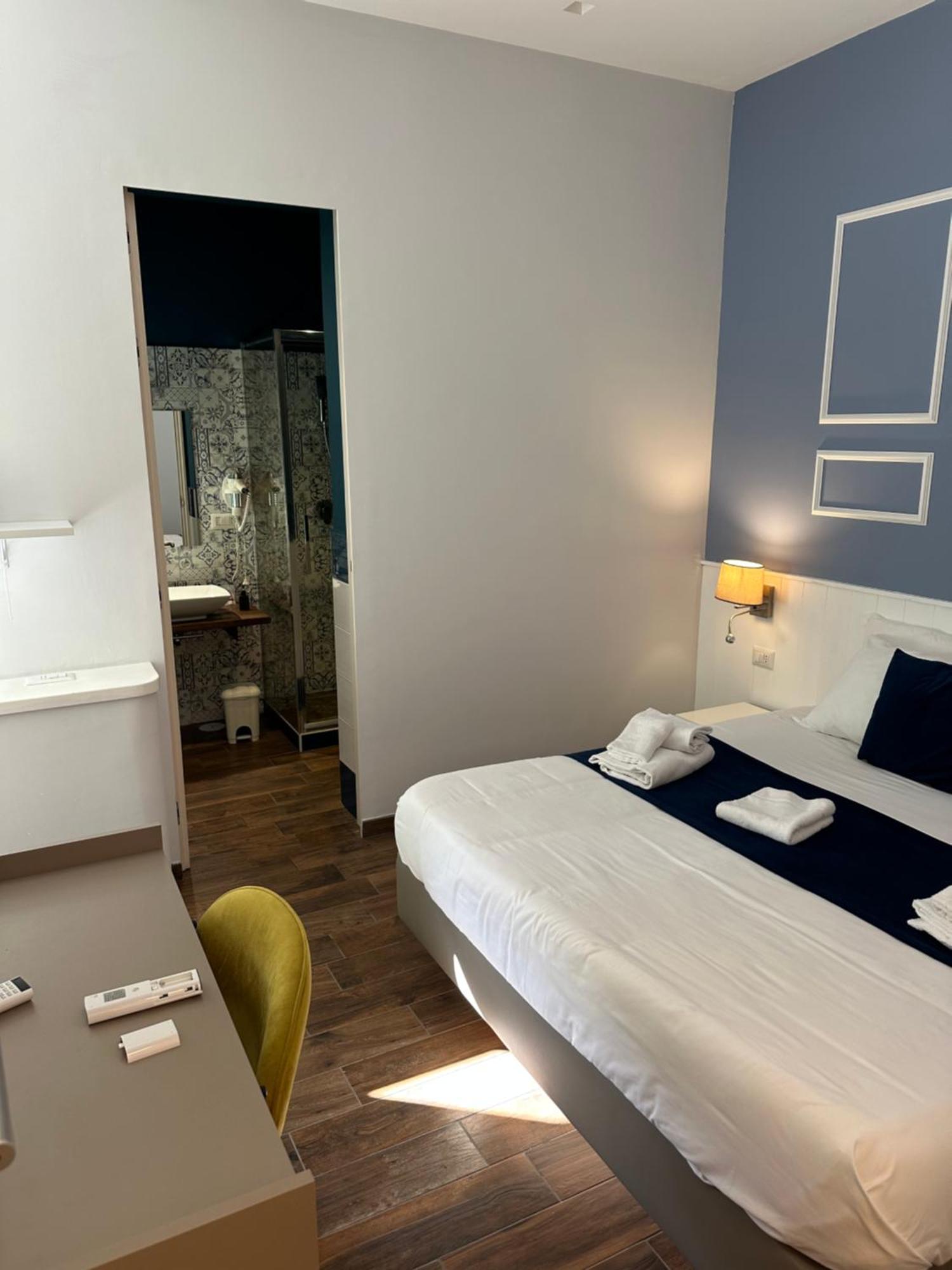 Aparthotel Hotiday Collection - Botanique Napoli