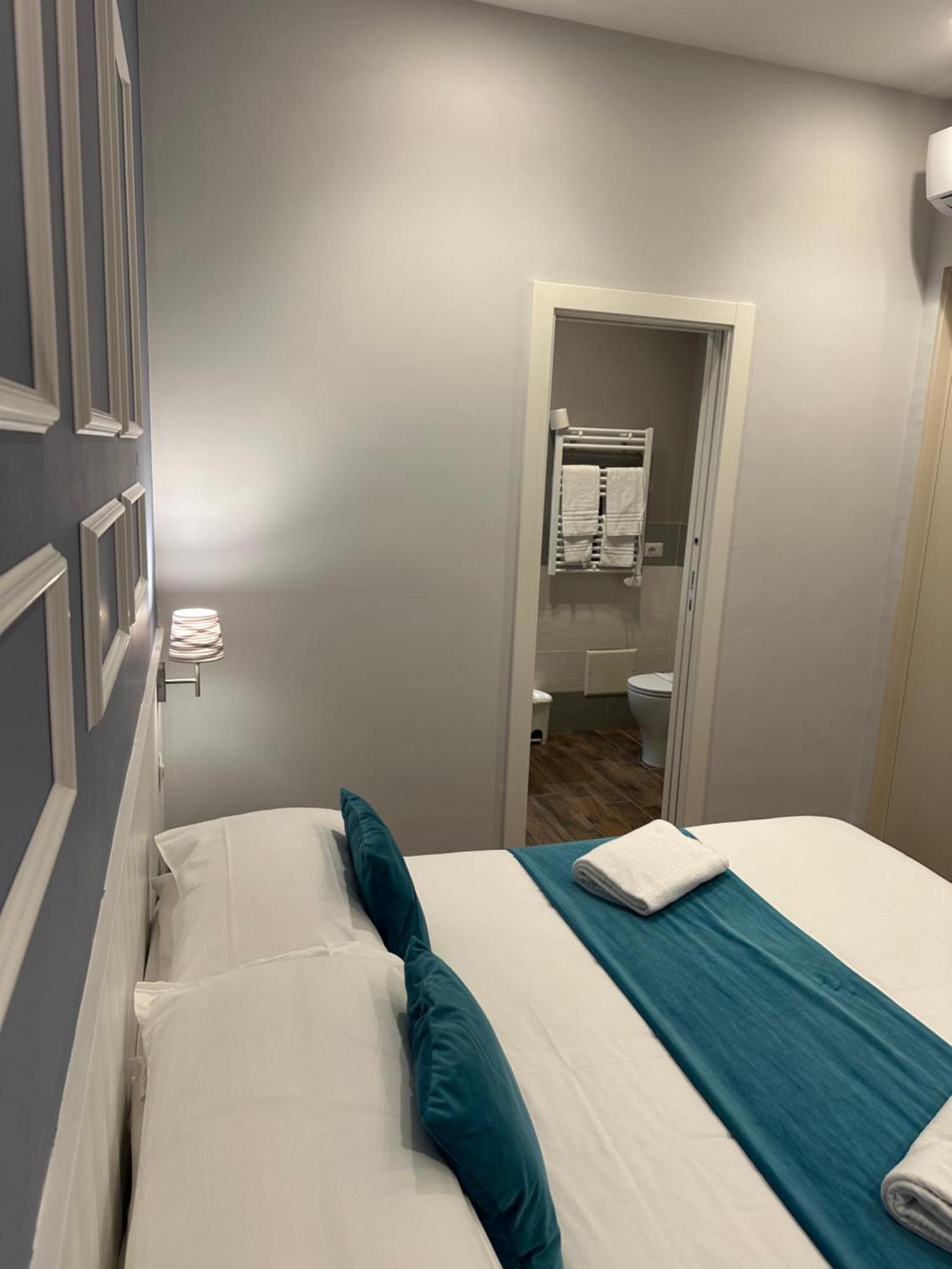 Hotiday Collection - Botanique Aparthotel Napoli